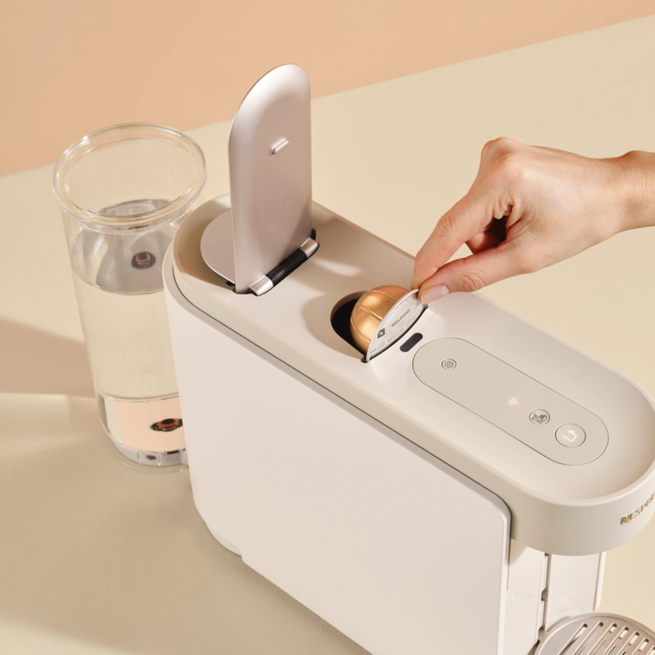 Vertuo Up - Pearl White coffee machine